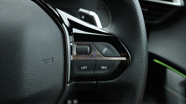 Used Peugeot 2008 2023 for sale - 75544191: Photo 26