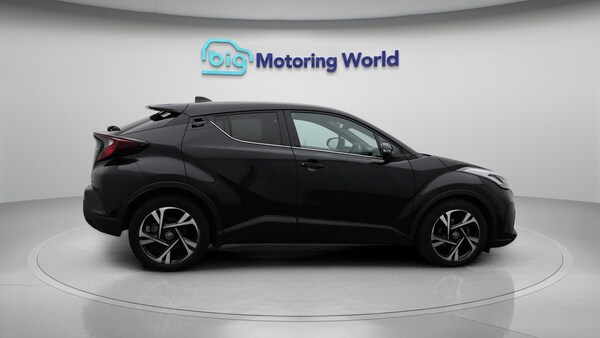 Used Toyota C-HR 2022 for sale - 76240178: Photo 9