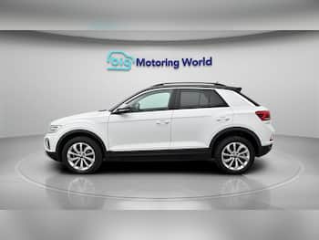 Used Volkswagen T-Roc 2023 for sale - 79828305: Photo