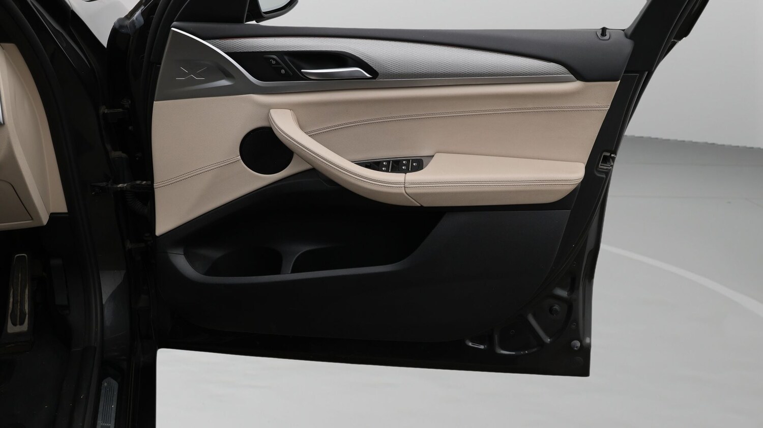 Used BMW X4 2020 for sale - 77270736: Photo 15