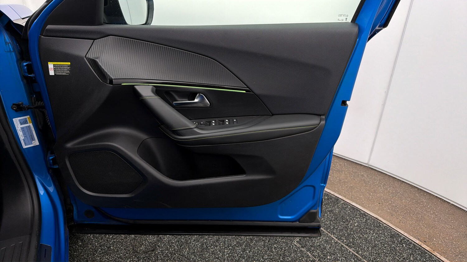 Used Peugeot E-2008 for sale - 78163063: Photo 14