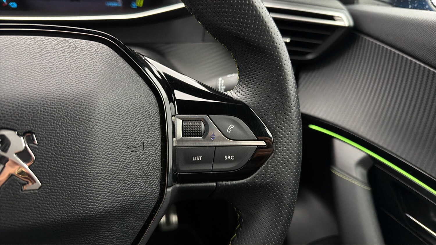 Used Peugeot E-2008 for sale - 78163063: Photo 24