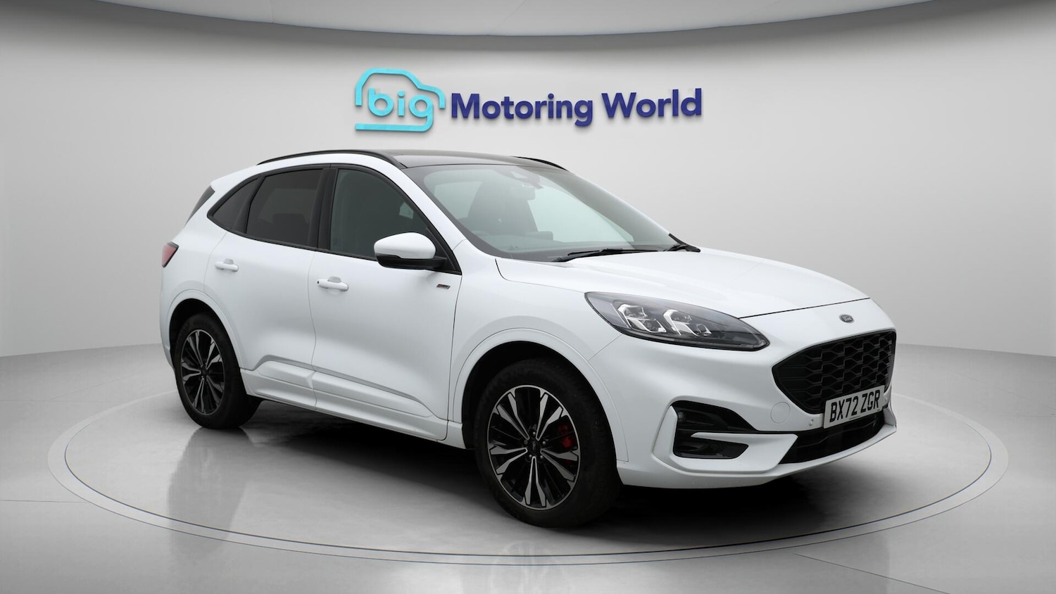 Used Ford Kuga 2022 for sale - 76608220: Photo 2