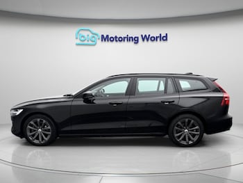 Used Volvo V60 2022 for sale - 79526959: Photo