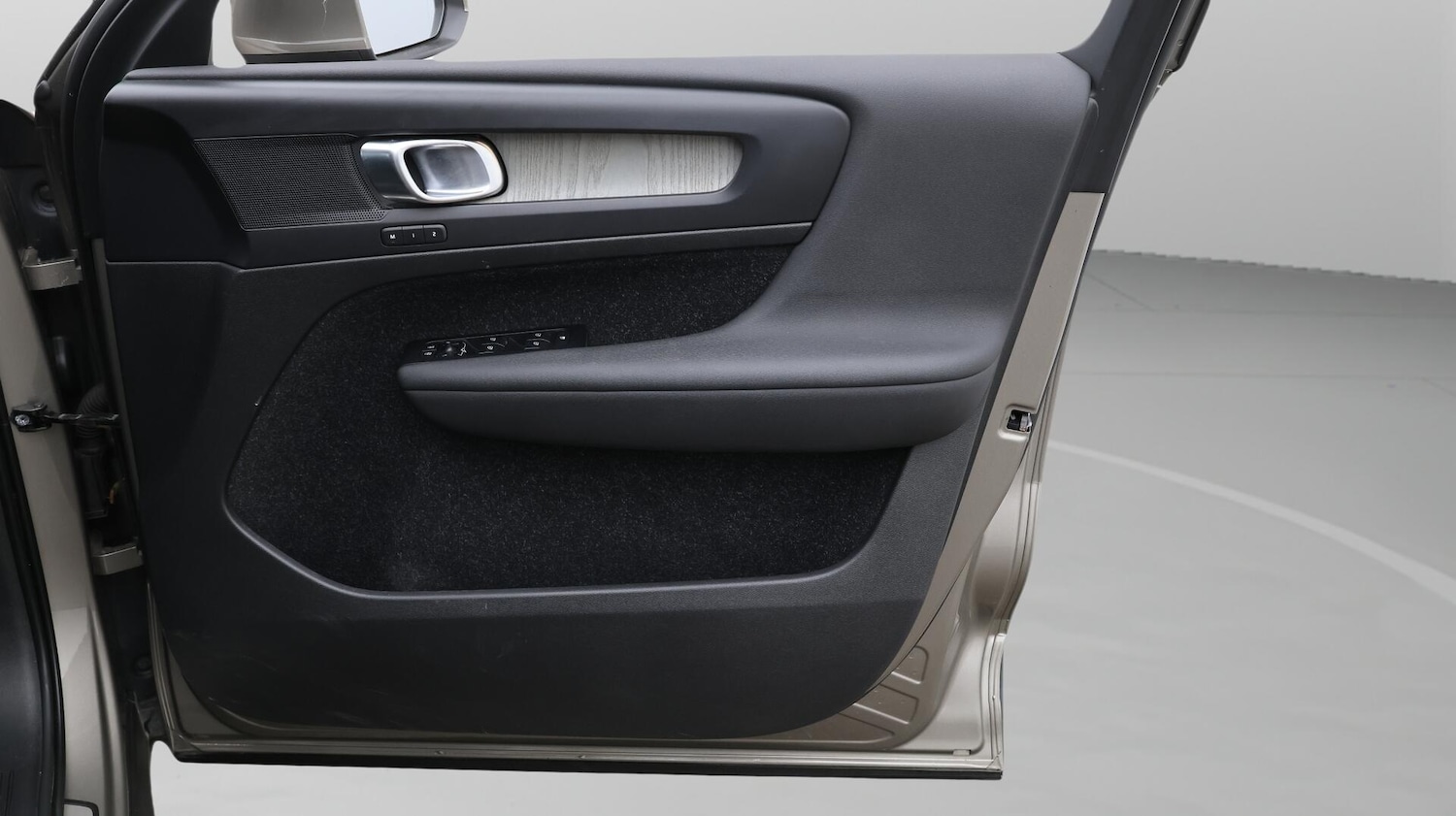 Used Volvo XC40 2020 for sale - 76370141: Photo 16