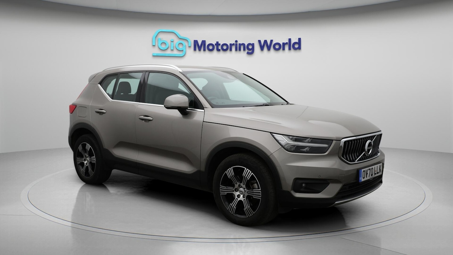 Used Volvo XC40 2020 for sale - 76370141: Photo 2