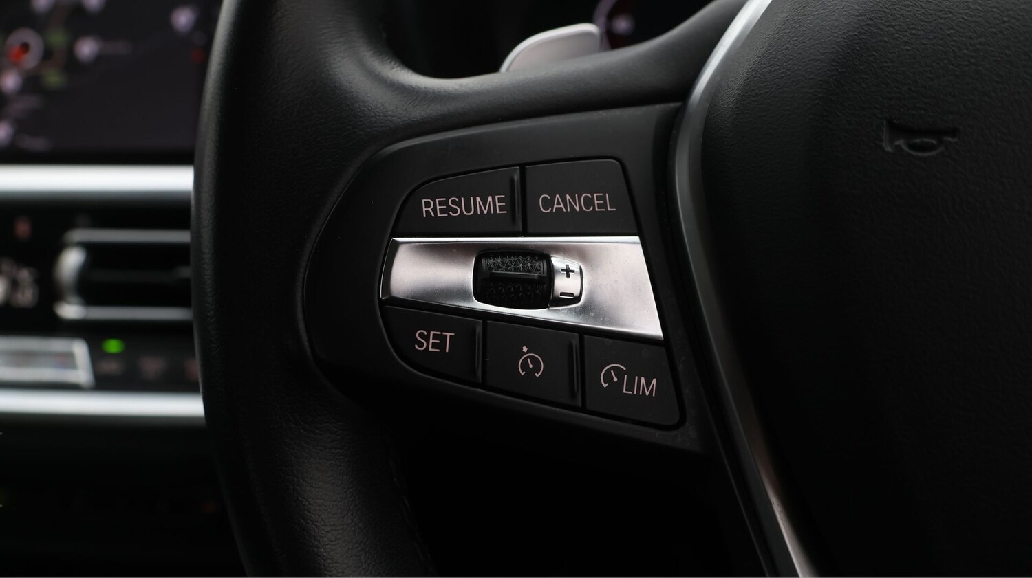 Used BMW 3 Series 2021 for sale - 77452874: Photo 21