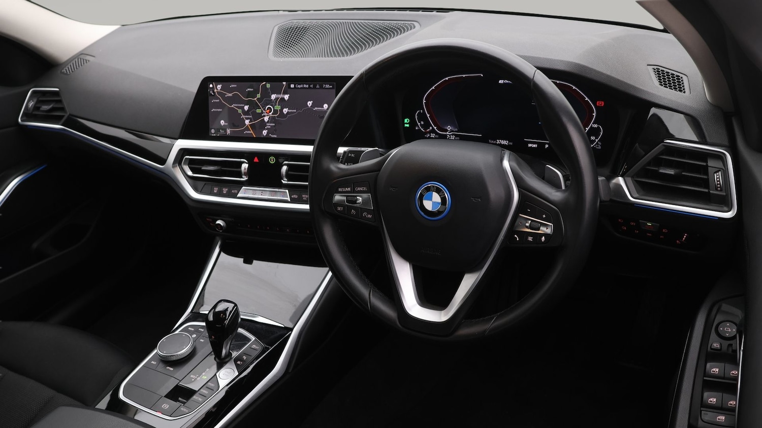 Used BMW 3 Series 2021 for sale - 77452874: Photo 9