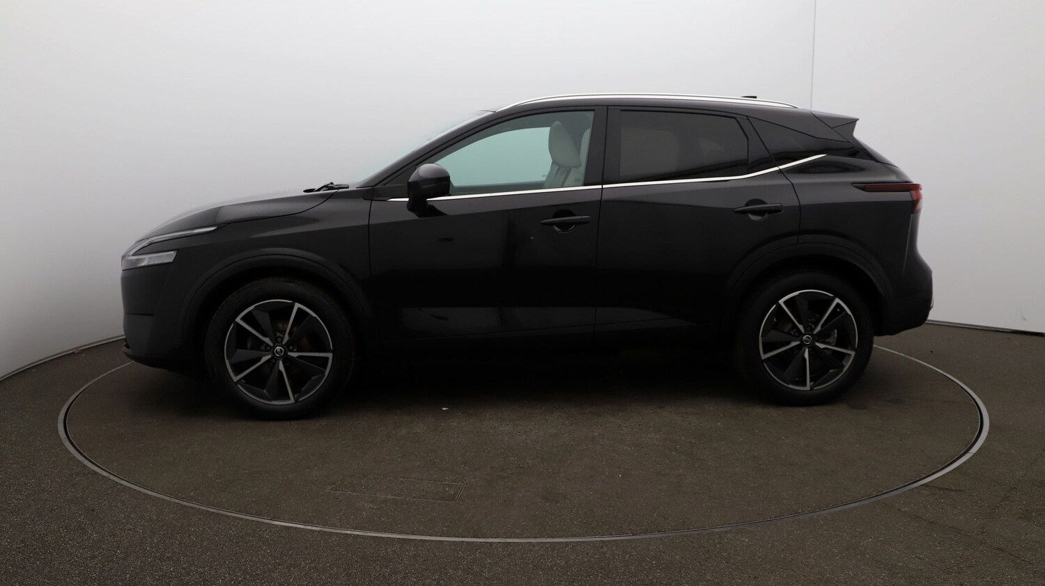 Used Nissan Qashqai for sale - 76811733: Photo 57