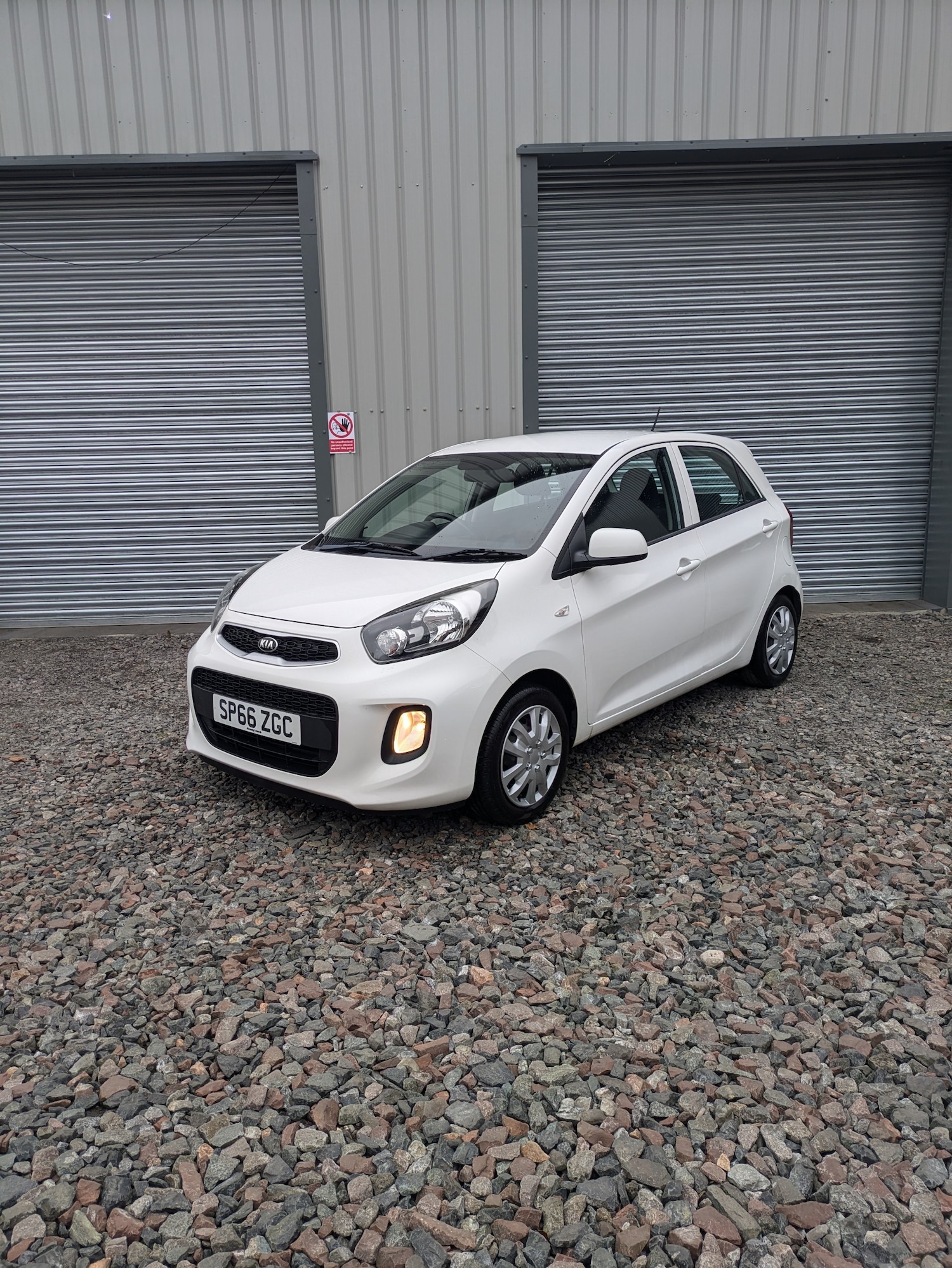 Used Kia Picanto 2016 for sale - 76181244: Photo 3