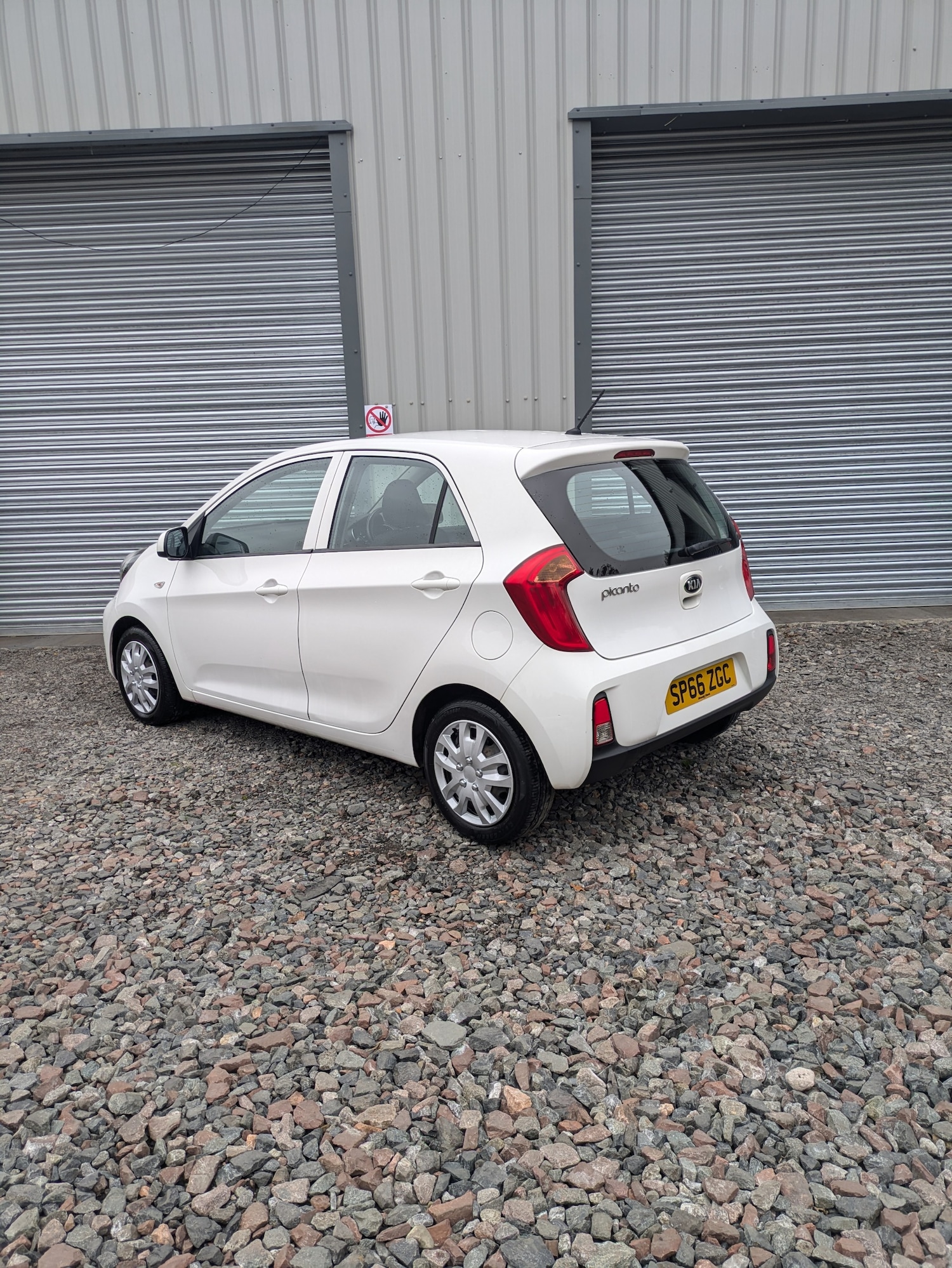 Used Kia Picanto 2016 for sale - 76181244: Photo 7