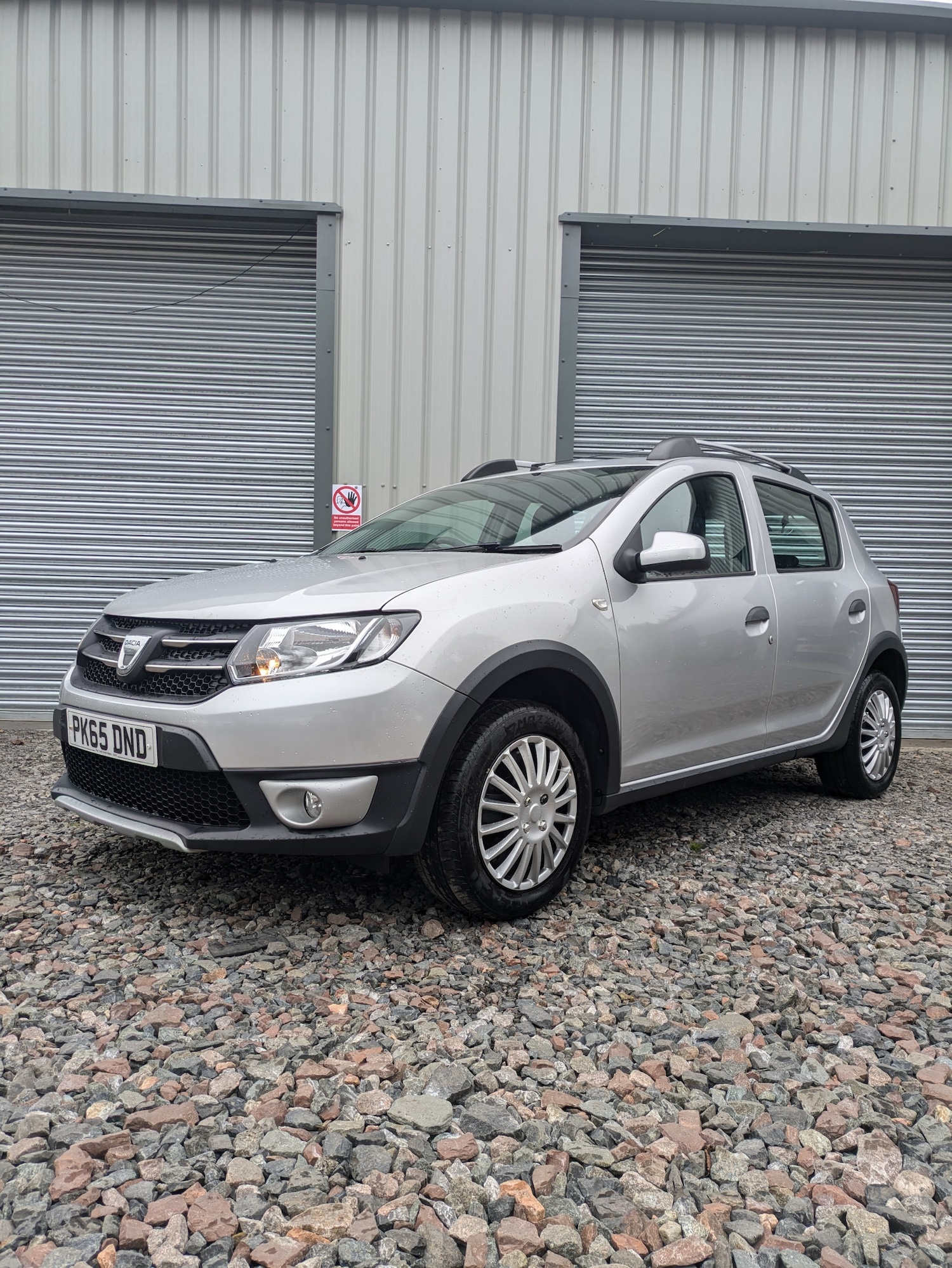 Used Dacia Sandero Stepway 2015 for sale - 76182415: Photo 1