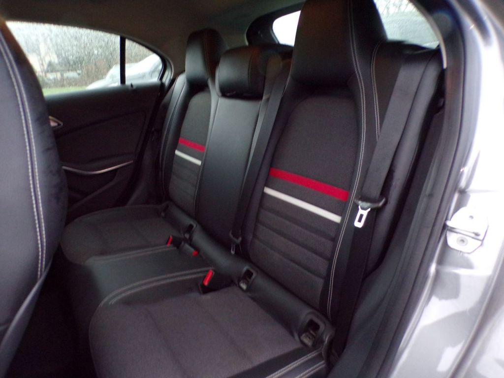 Used Mercedes-Benz A-Class 2014 for sale - 77607953: Photo 10