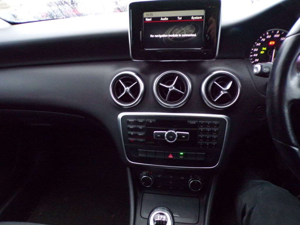 Used Mercedes-Benz A-Class 2014 for sale - 77607953: Photo 14
