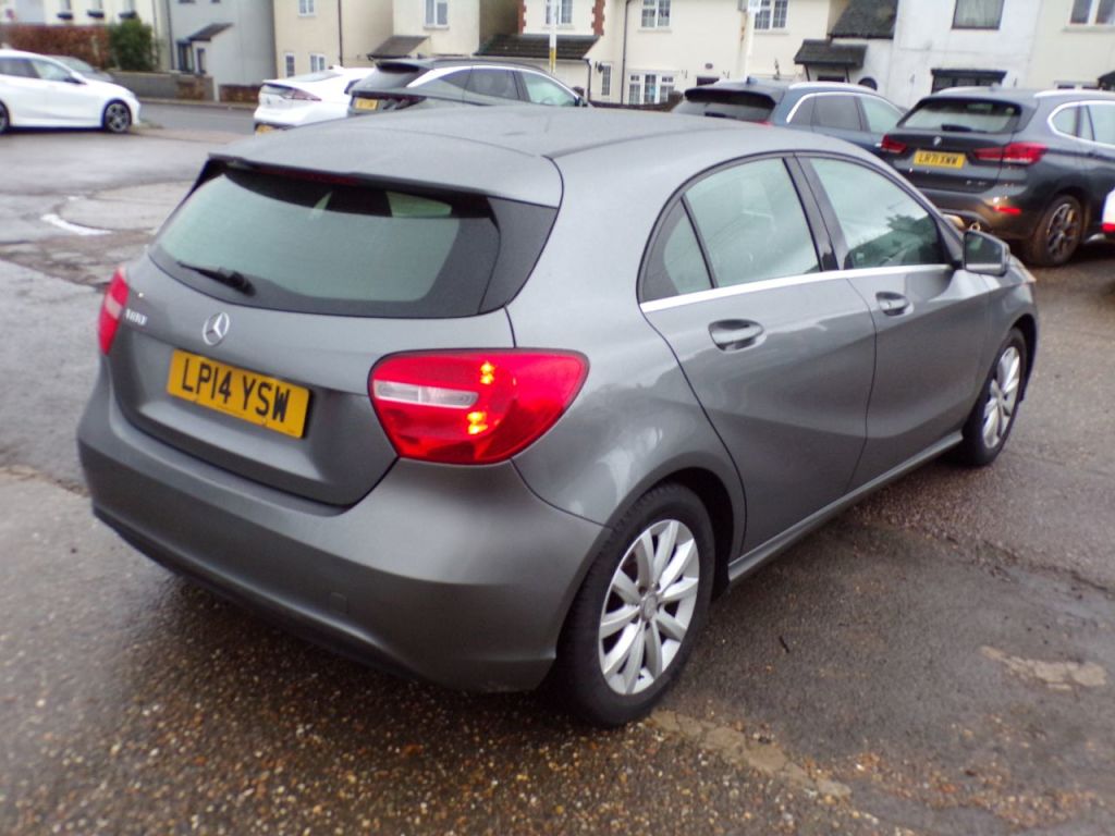 Used Mercedes-Benz A-Class 2014 for sale - 77607953: Photo 7