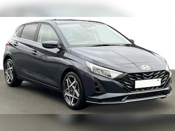 Used Hyundai i20 2020 for sale - 77743113: Photo