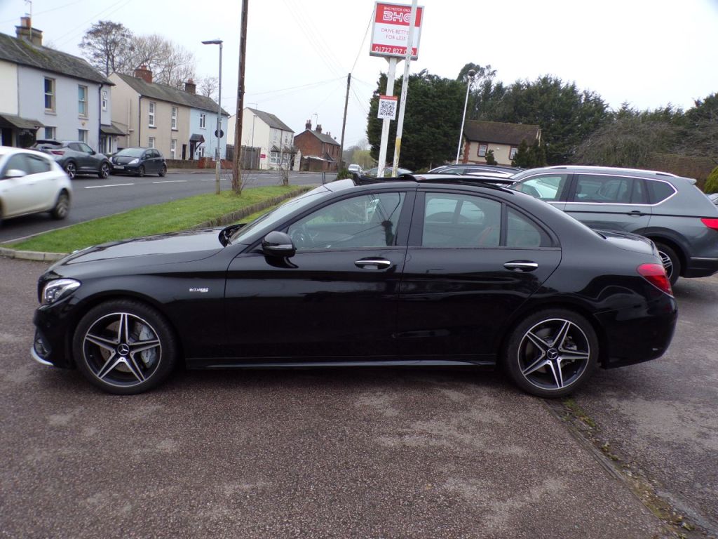 Used Mercedes-Benz C Class 2018 for sale - 77791911: Photo 8