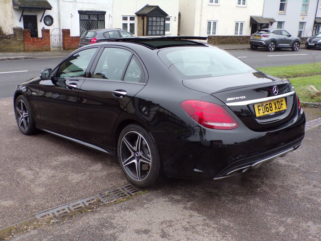 Used Mercedes-Benz C Class 2018 for sale - 77791911: Photo 9