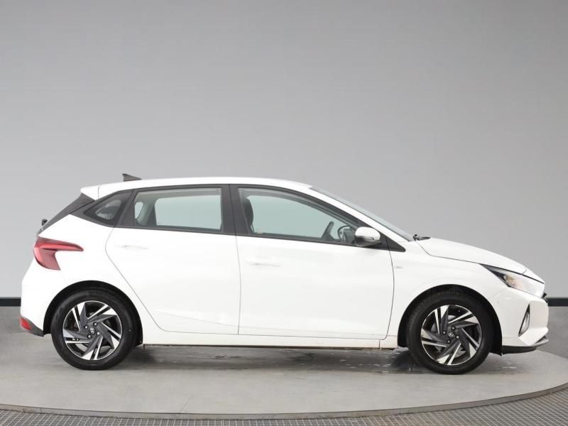 Used Hyundai i20 2023 for sale - 77850537: Photo 3