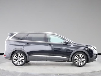 Used Peugeot 5008 2020 for sale - 77733532: Photo