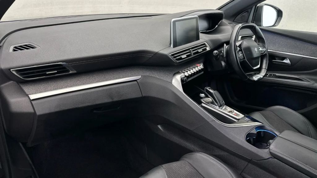 Used Peugeot 5008 2020 for sale - 77733532: Photo 7