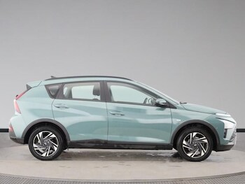 Used Hyundai BAYON 2022 for sale - 77336408: Photo