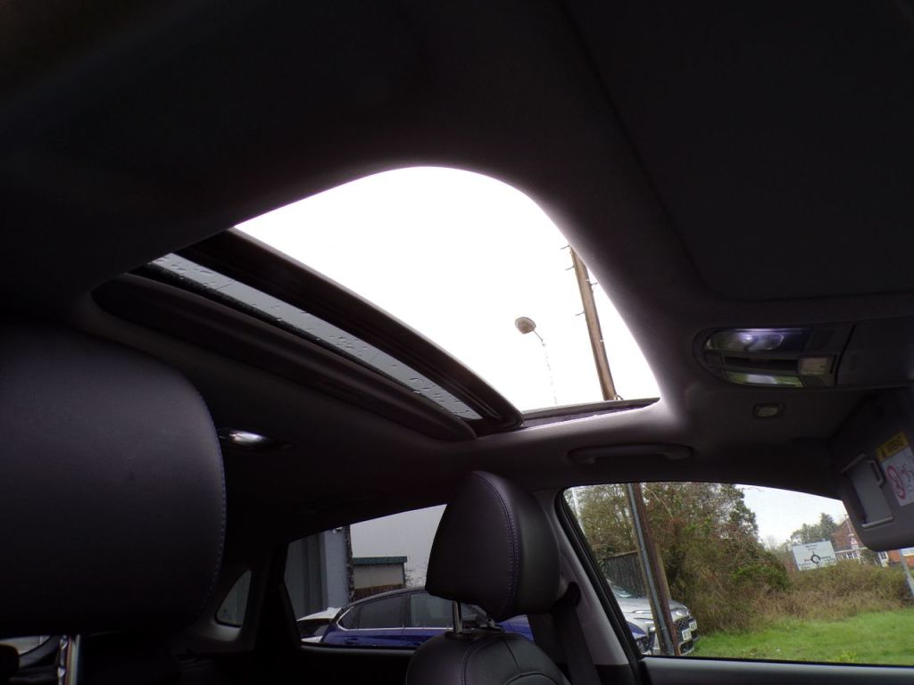 Used Hyundai KONA 2022 for sale - 77336596: Photo 32