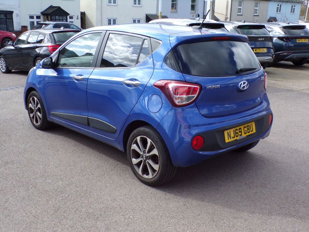 Used Hyundai i10 2019 for sale - 77836272: Photo 5