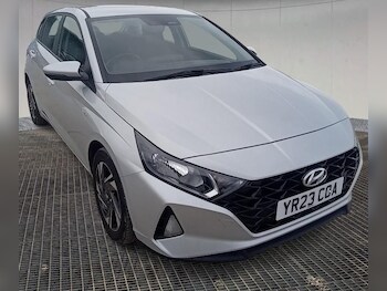 Used Hyundai i20 2023 for sale - 78190783: Photo