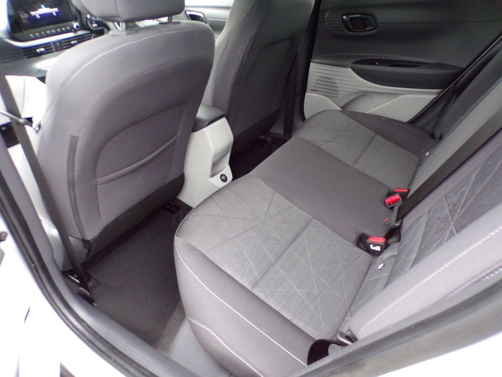 Used Hyundai BAYON 2022 for sale - 77593355: Photo 12