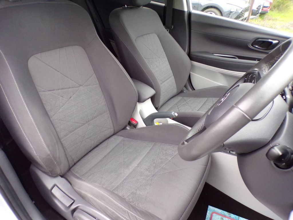 Used Hyundai BAYON 2022 for sale - 77593355: Photo 16