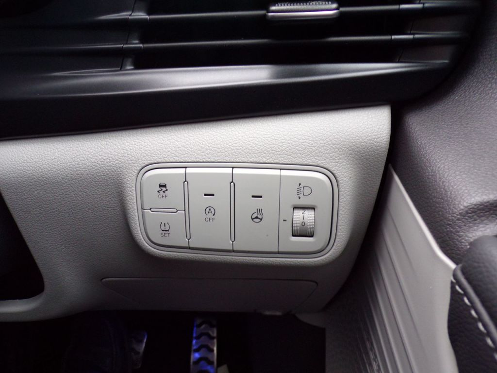 Used Hyundai BAYON 2022 for sale - 77593355: Photo 28