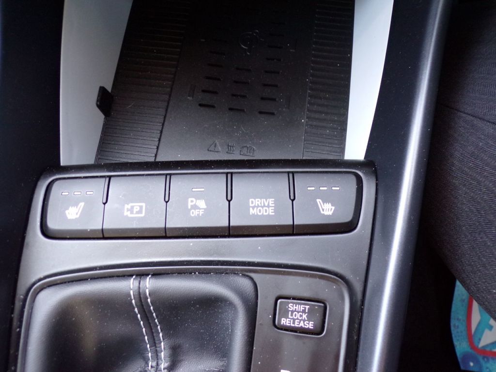 Used Hyundai i20 2022 for sale - 77368149: Photo 25