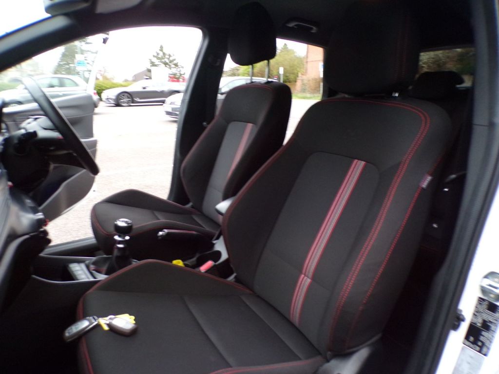 Used Hyundai i20 2023 for sale - 78002220: Photo 25