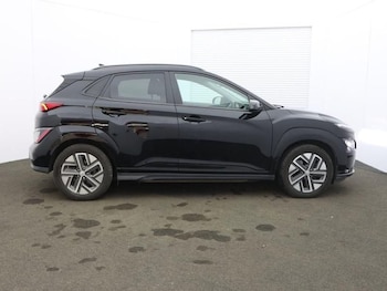 Used Hyundai KONA 2023 for sale - 78181975: Photo