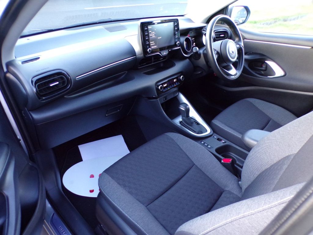 Used Toyota Yaris 2022 for sale - 77336560: Photo 14