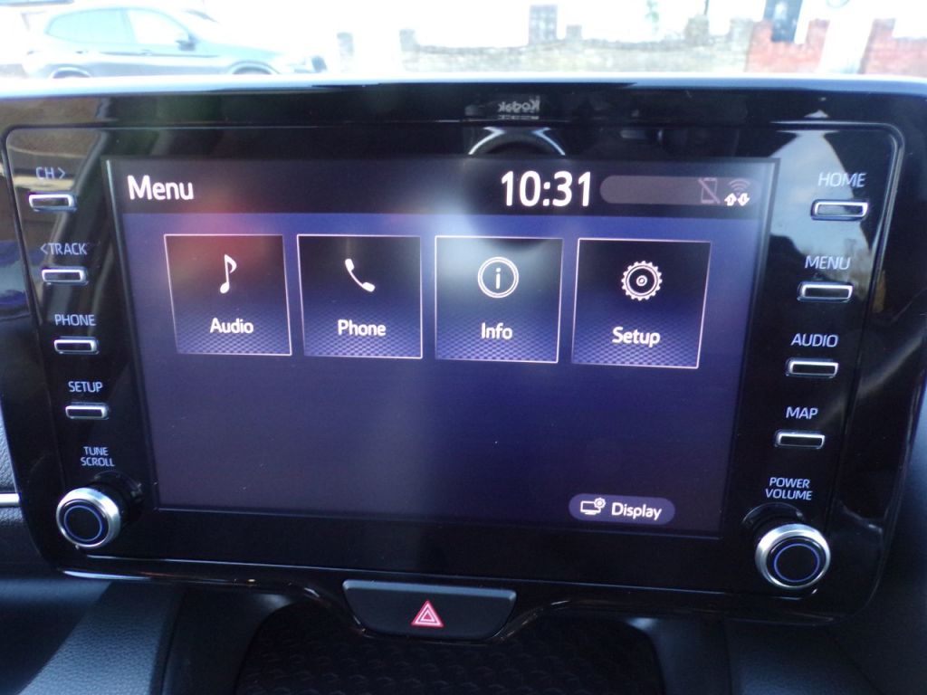 Used Toyota Yaris 2022 for sale - 77336560: Photo 18