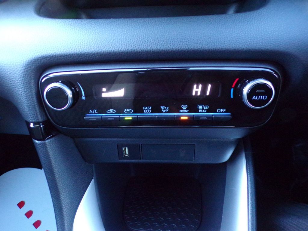 Used Toyota Yaris 2022 for sale - 77336560: Photo 20