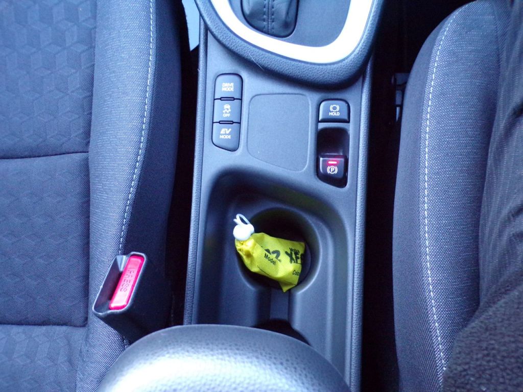 Used Toyota Yaris 2022 for sale - 77336560: Photo 23