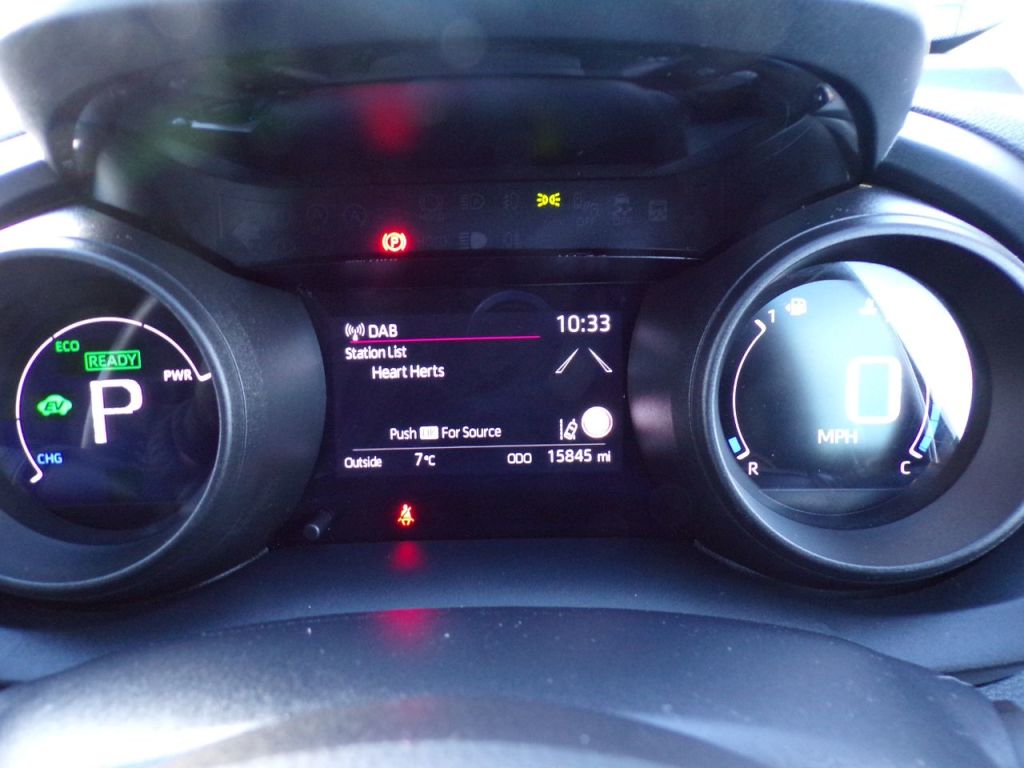 Used Toyota Yaris 2022 for sale - 77336560: Photo 27