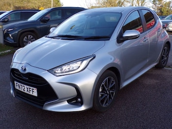 Used Toyota Yaris 2022 for sale - 77336560: Photo