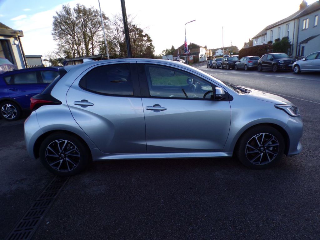 Used Toyota Yaris 2022 for sale - 77336560: Photo 9