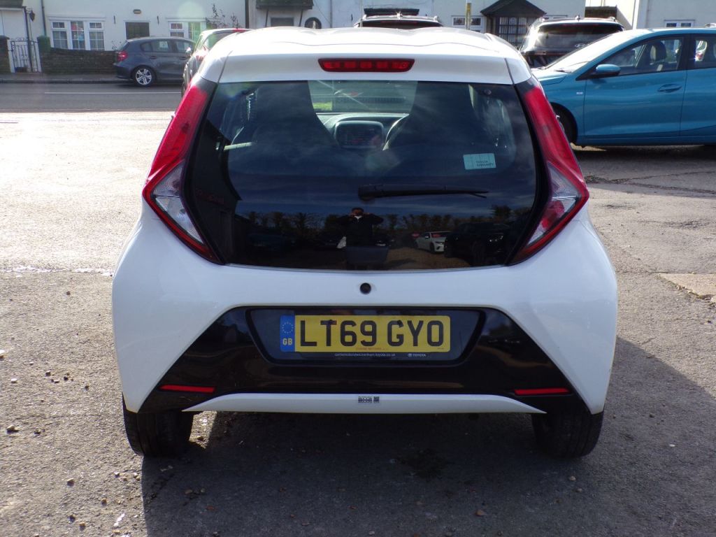 Used Toyota AYGO 2019 for sale - 77336579: Photo 9