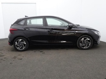 Used Hyundai i20 2022 for sale - 77687796: Photo