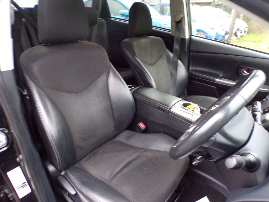 Used Toyota Prius+ 2020 for sale - 77336562: Photo 16