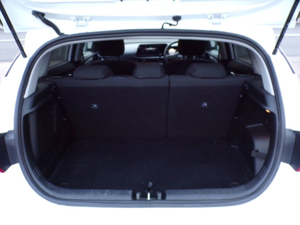 Used Hyundai i20 2023 for sale - 77336608: Photo 11