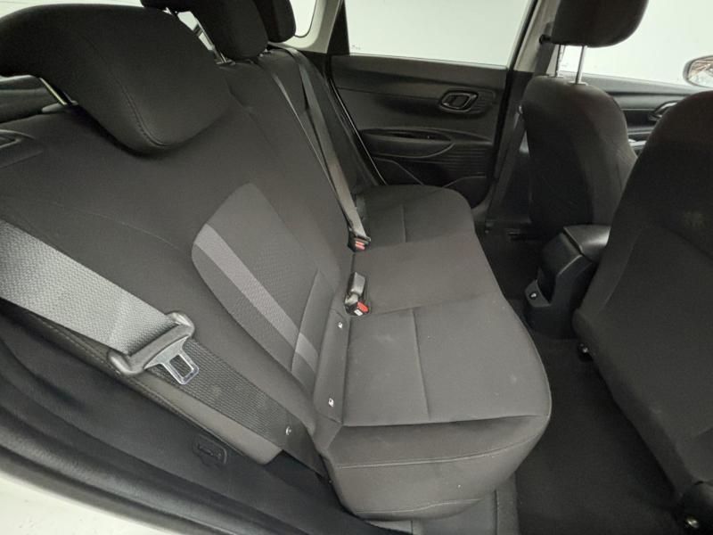 Used Hyundai i20 2023 for sale - 77336608: Photo 9