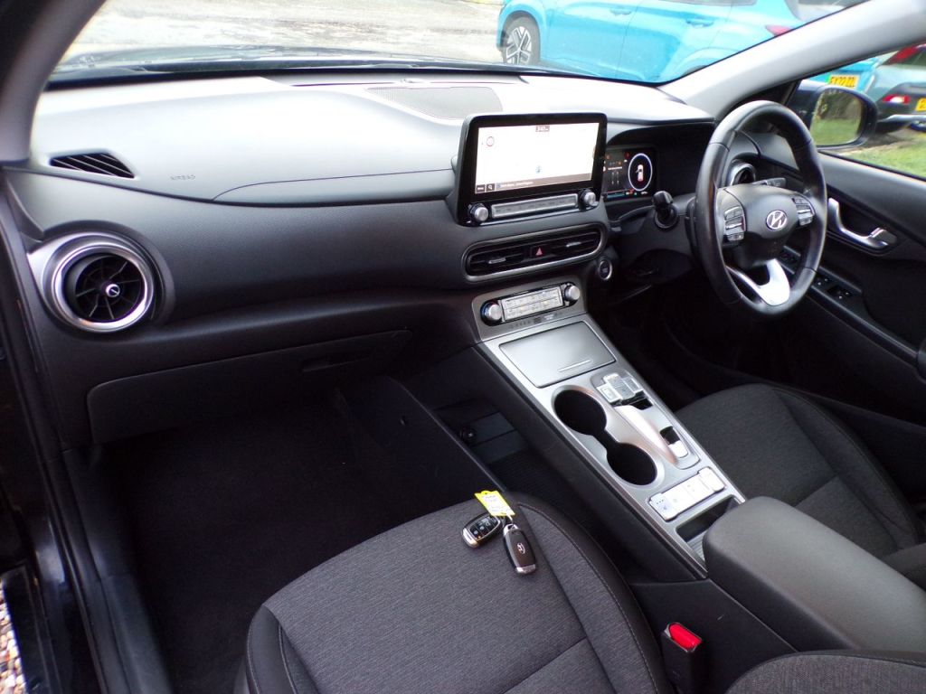 Used Hyundai KONA 2022 for sale - 77368151: Photo 17