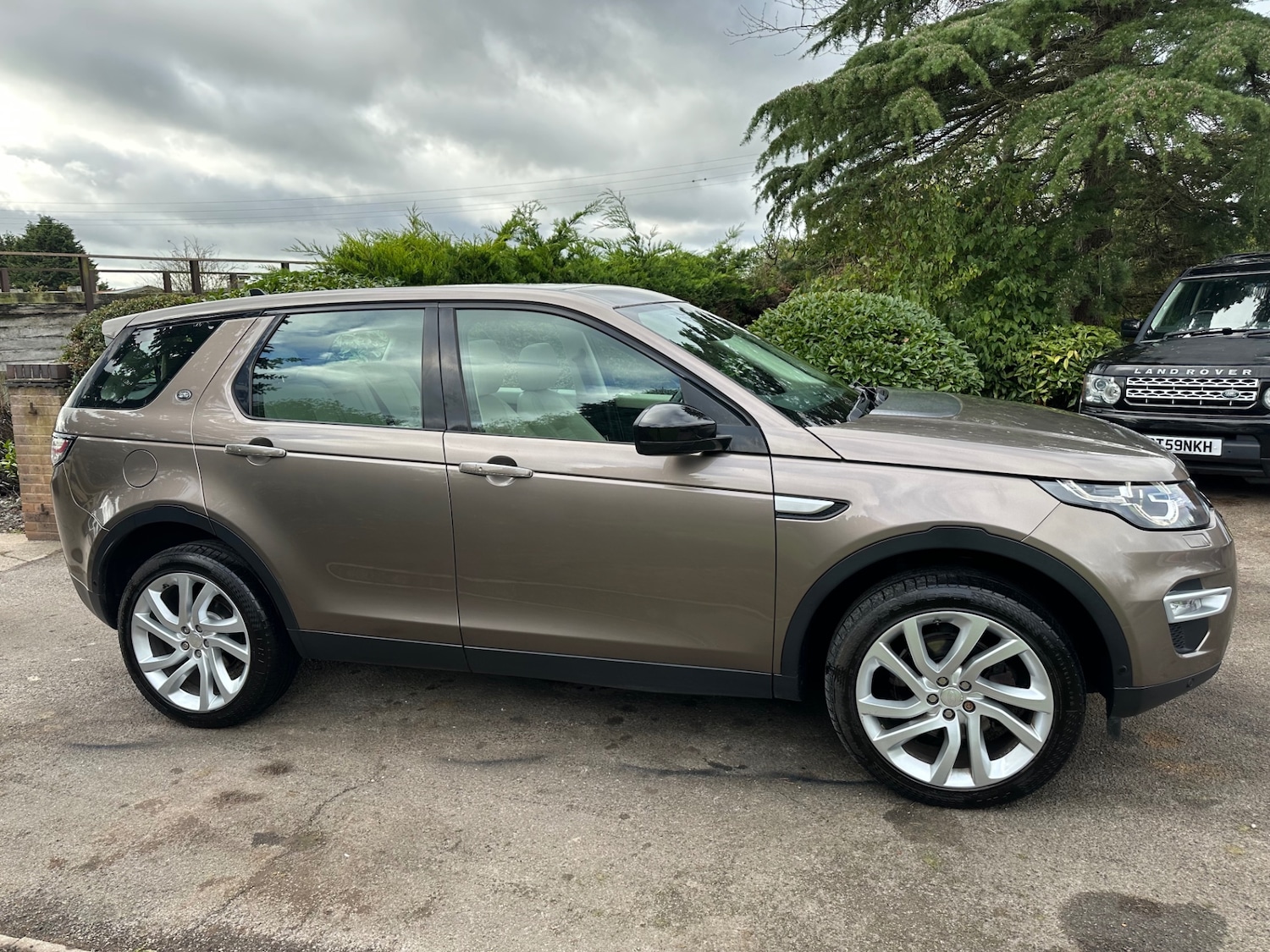 Used Land Rover Discovery Sport 2015 for sale - 76364023: Photo 14