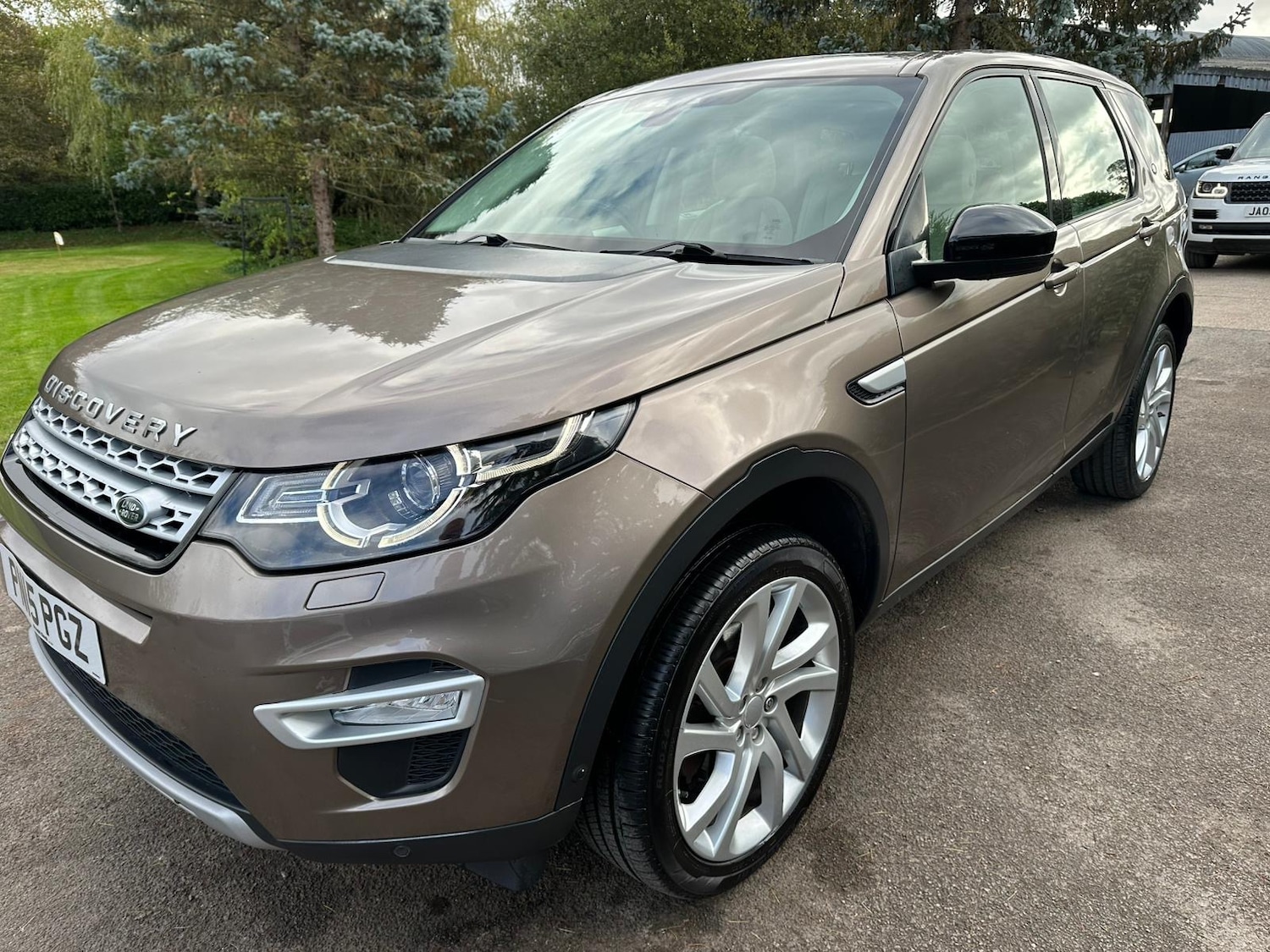Used Land Rover Discovery Sport 2015 for sale - 76364023: Photo 4
